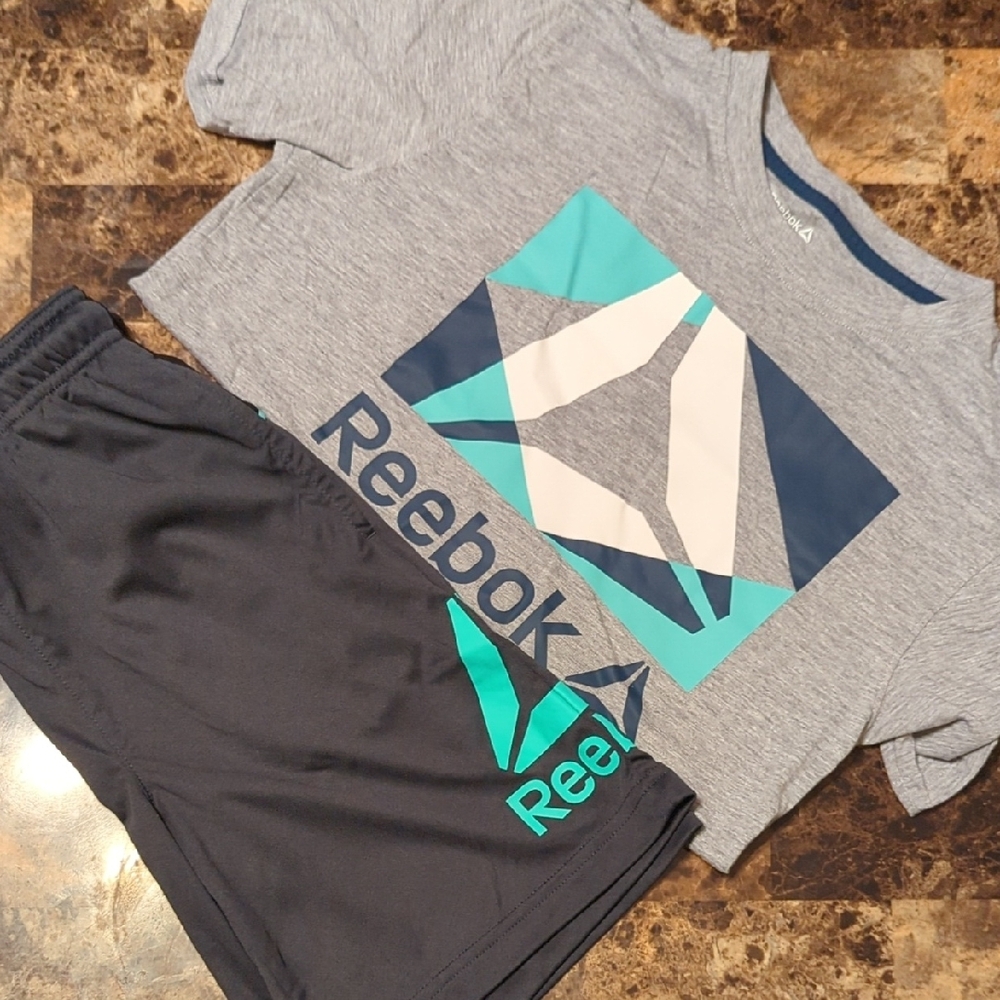 Reebok Gray and Green Athletic Set